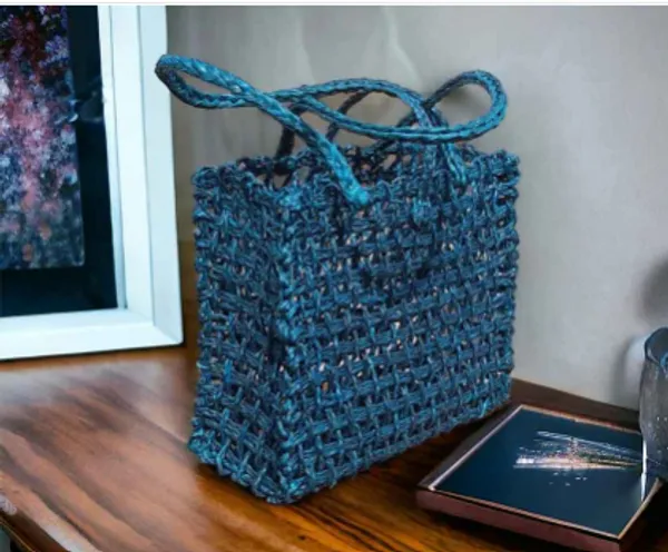 Mesh_Bag-_Blue(With_Leather_Handles)