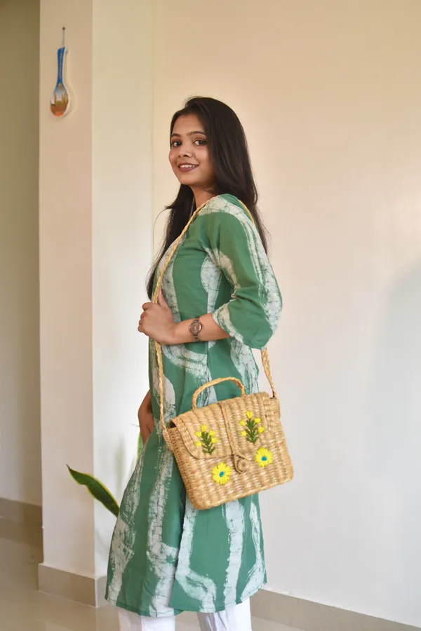 Kauna_Sling(With_Embroidery)