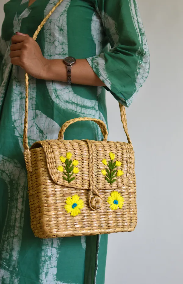 Kauna_Sling(With_Embroidery)