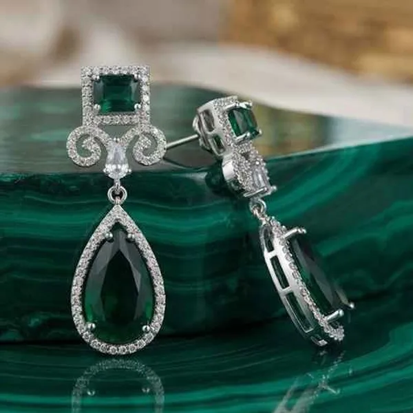Green_Brass_Drop_Earrings_For_Women