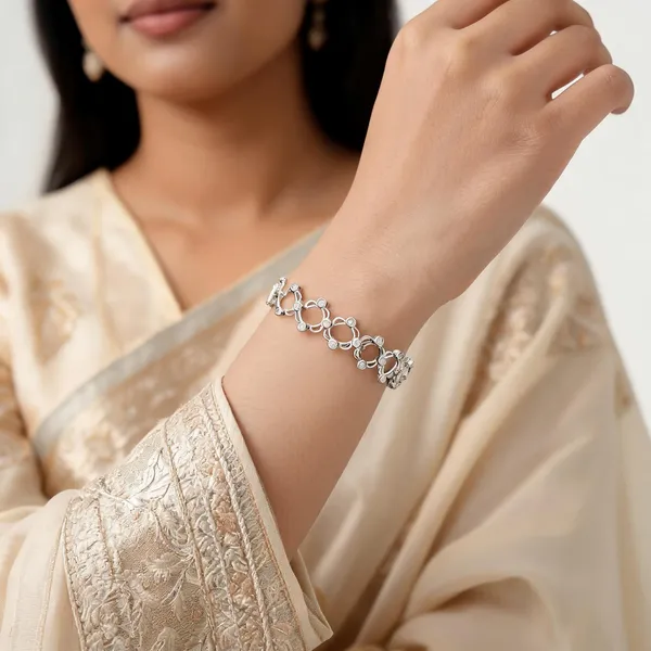 Silver_Brass_Link_Bracelet_For_Women