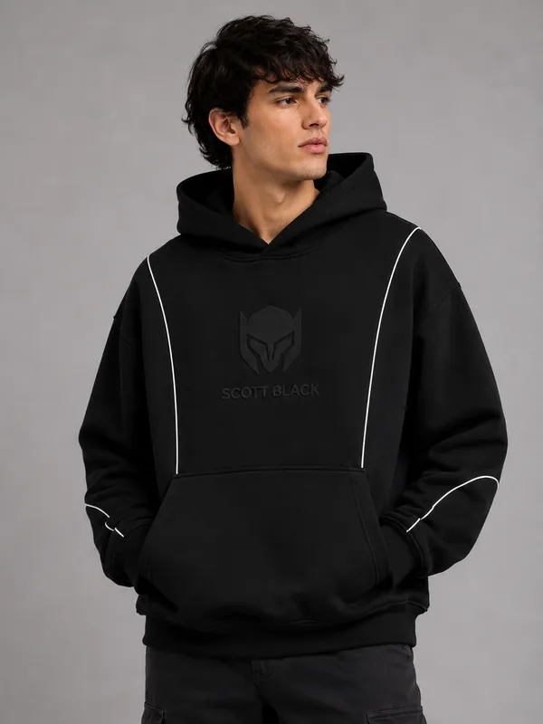 Oversized_Black_Hoodie