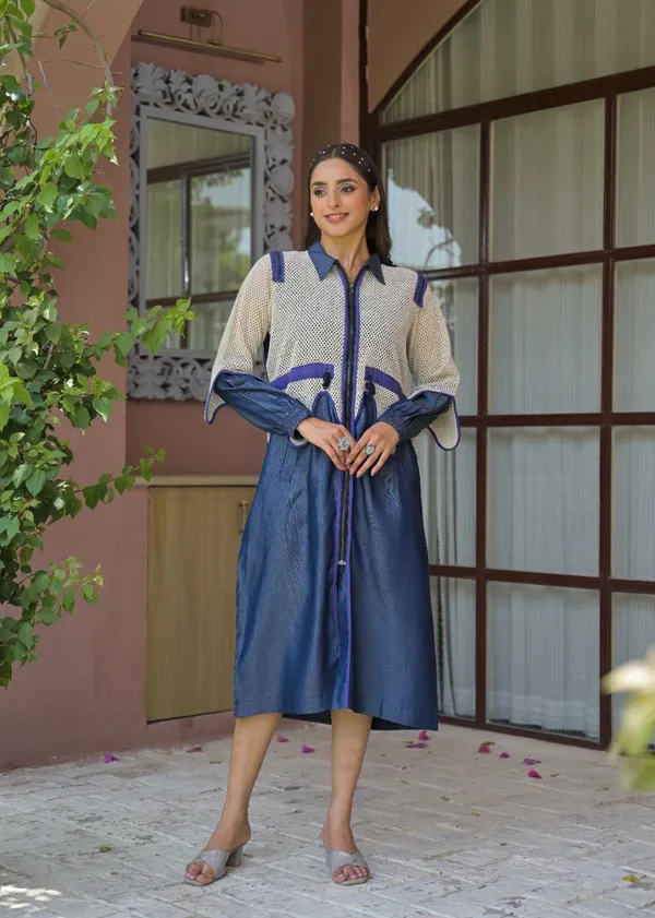 Blue_Denim_Cotton_Relaxed_Coat_Style_Dress_For_Women