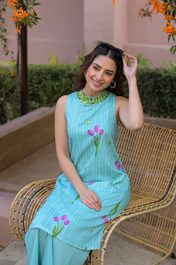 Aqua_Cotton_A-Line_Floral_Print_Kurta_Set_For_Women