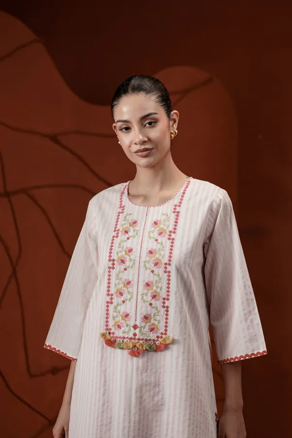 White_Pure_Cotton_Floral_Embroidered_Straight_Kurta_Set_For_Women