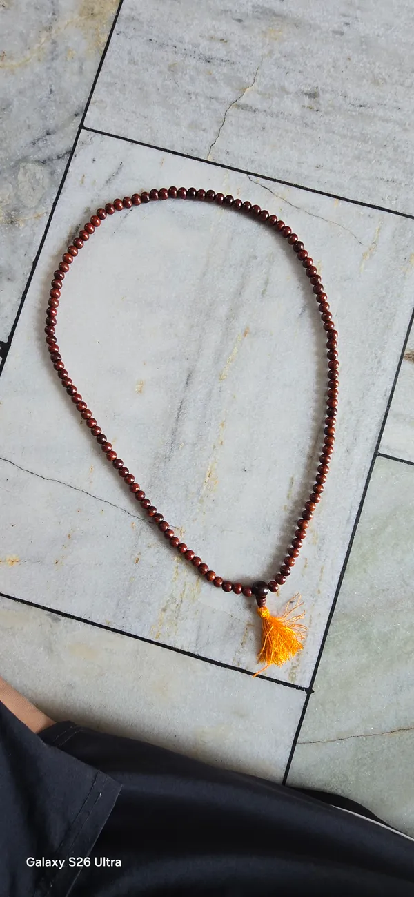 Pure_Red_Sandalwood_Mala_108_Beads