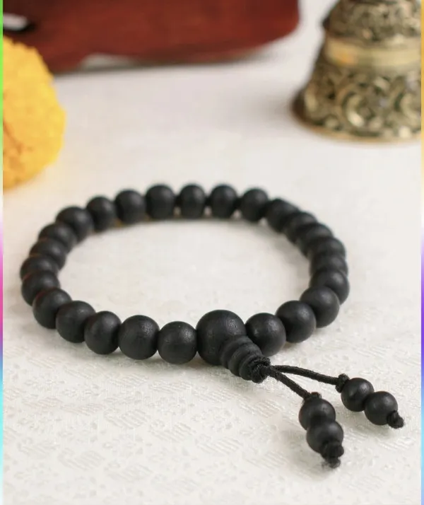 Black_Beaded_Spiritual_Bracelet_For_Men_And_Women