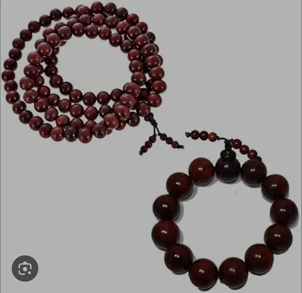 Pure_Red_Sandalwood_Mala_And_Bracelet_Spiritual_Combo_Pack