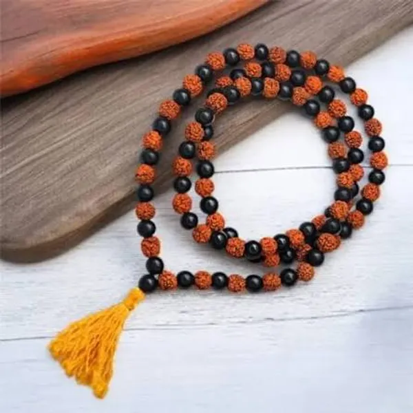 Sacred_Karungali_Rudraksha_Mala_108_Beads