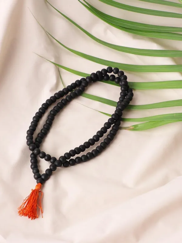 Authentic_Karungali_Mala_108_Beads_With_Yellow_Tassel
