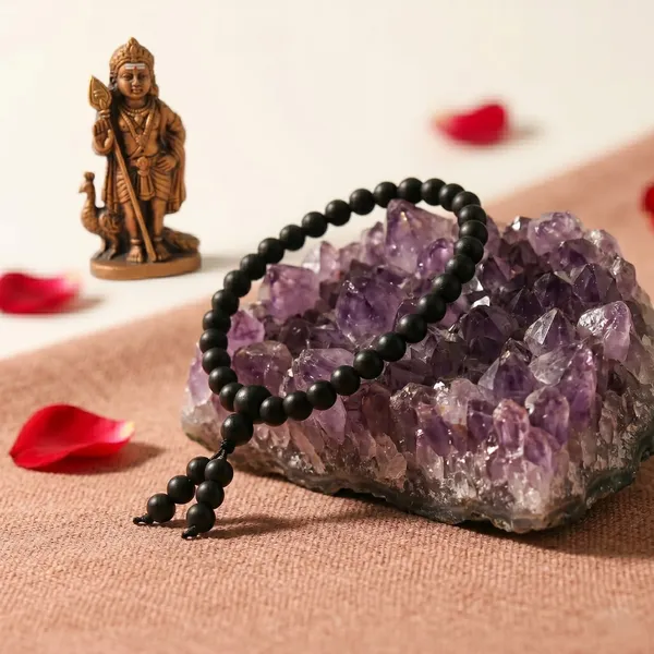 Black_Beaded_Spiritual_Bracelet_For_Men_And_Women