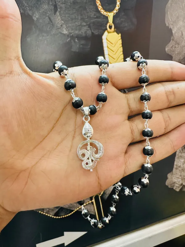Premium_Karungali_Bracelet_With_German_Silver_Capping