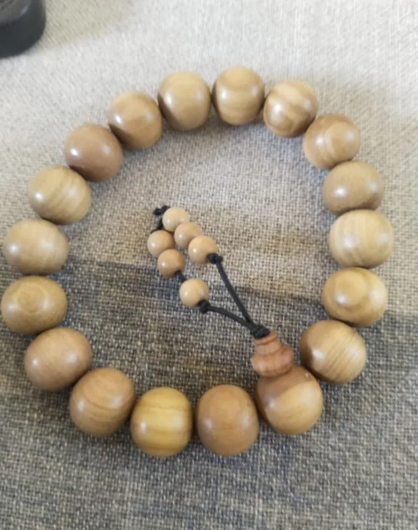 Pure_White_Sandalwood_Bracelet_Safed_Chandan