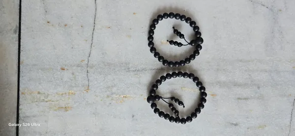 Authentic_Karungali_Bracelet_With_Guru_Beads