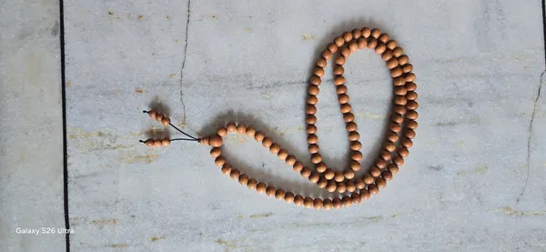 Pure_White_Austrilan_Elastic_Stretch_Mala_(108_Beads)