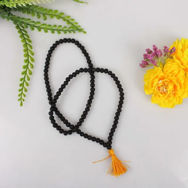 Authentic_Karungali_Mala_108_Beads_With_Yellow_Tassel