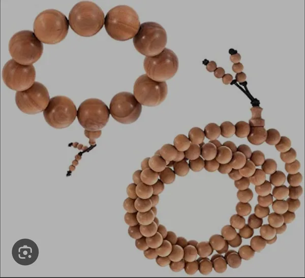 Pure_White_Sandalwood_Mala_And_Bracelet_Spiritual_Combo_Pack
