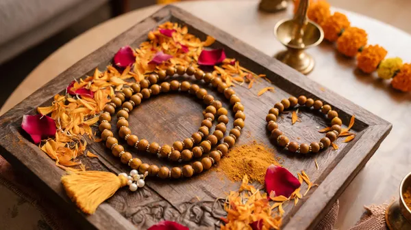 Pure_Natural_Haldi_Mala_And_Bracelet_Spiritual_Combo_Pack