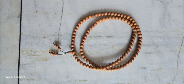Pure_White_Austrilan_Elastic_Stretch_Mala_(108_Beads)
