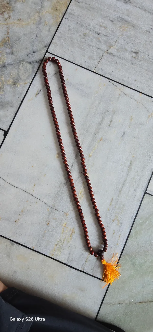 Pure_Red_Sandalwood_Mala_108_Beads
