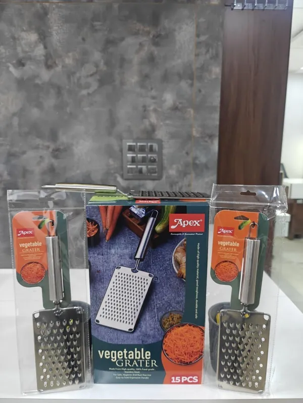 Silver_Stainless_Steel_Ergonomic_Handle_Flat_Cheese_Vegetable_Grater_Pack_Of_3