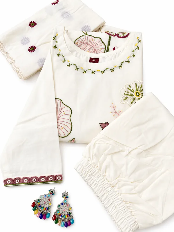 Premium_Pure_Cotton_Embroidered_Kurta_Set_With_Dupatta