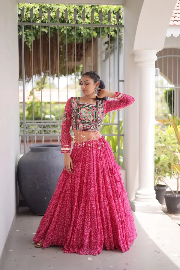 Designer_Bandhani_Lehenga_Choli_Set_Faux_Georgette_With_Kutchi_Patchwork