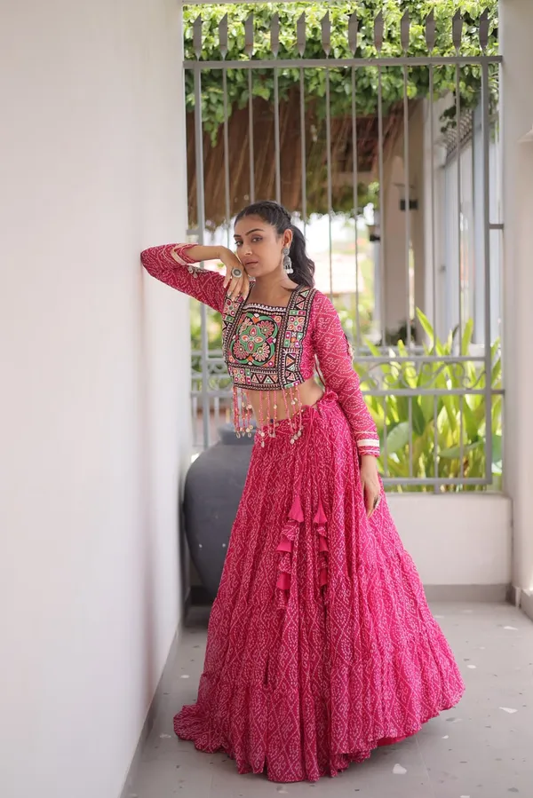 Designer_Bandhani_Lehenga_Choli_Set_Faux_Georgette_With_Kutchi_Patchwork