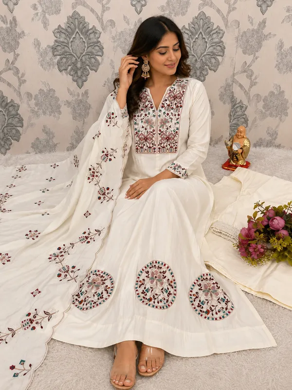 Premium_Designer_Viscose_Embroidered_Salwar_Suit_White