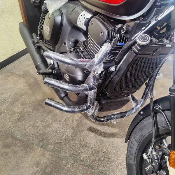 Jawa_42_Yezdi_Roadster_3_Rod_Airfly_Steel_Crash_Leg_Guard