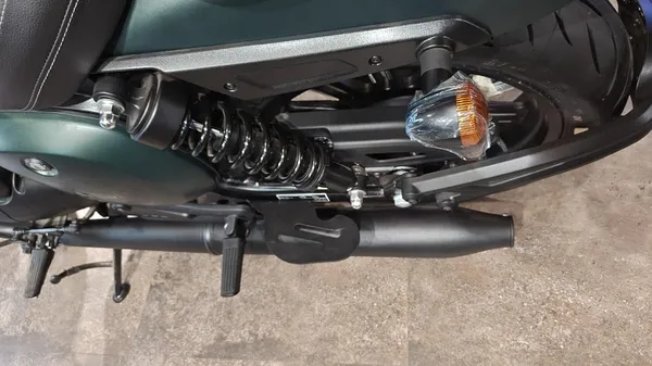 Yezdi_Roadster_Ladies_Pillion_Step_Footrest_Black_Metal