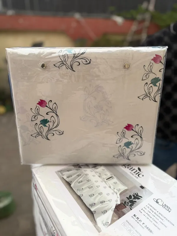 Organic_Ivory_Pink_&_Teal_Floral_Cotton_Bedsheet_Set_(King)