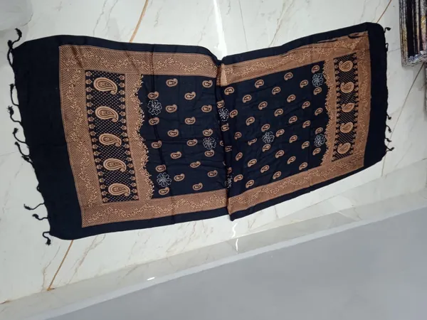 Black_Paisley_Print_Dupatta