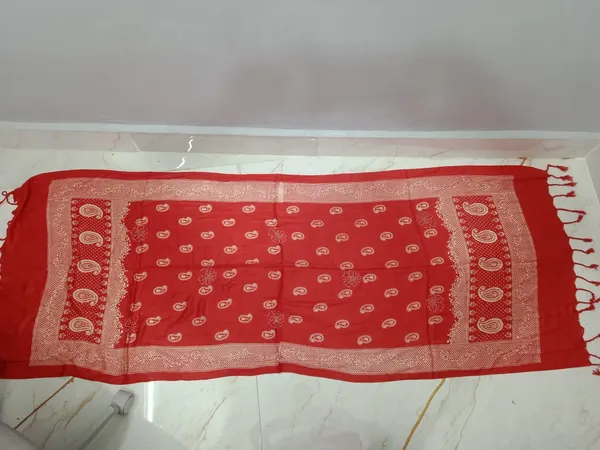 Red_Rayon_Dupatta_For_Women