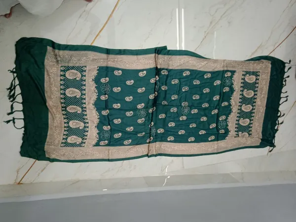 Green_Rayon_Dupatta_For_Women