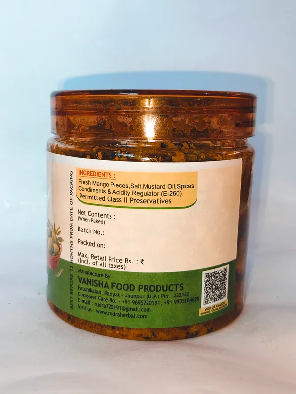 Raw_Mango_Spicy_Tangy_Pickle
