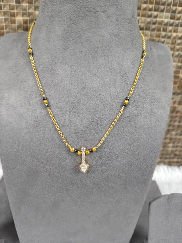 Gold-Tone_Black_Beaded_Teardrop_Pendant_Mangalsutra_Necklace_For_Women