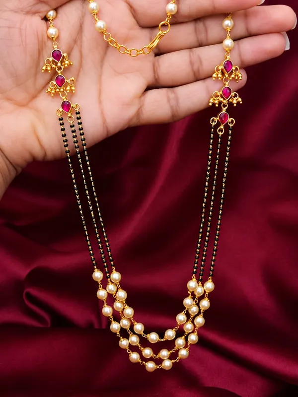 Black_Gold_Tone_Beaded_Traditional_Mangalsutra_Statement_Necklace_For_Women_