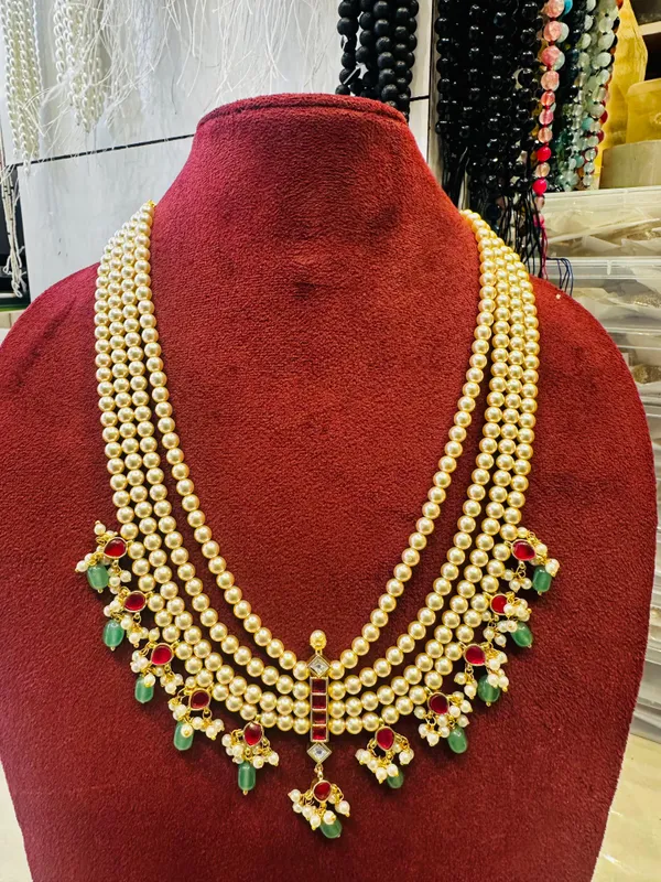 Swaroski_Pearls_with_jadau