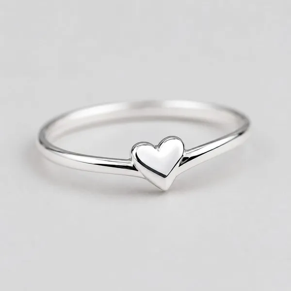 Silver_Tone_Polished_Heart_Design_Ring_For_Women