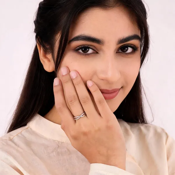 925_Silver_Intertwined_Band_Ring_For_Women