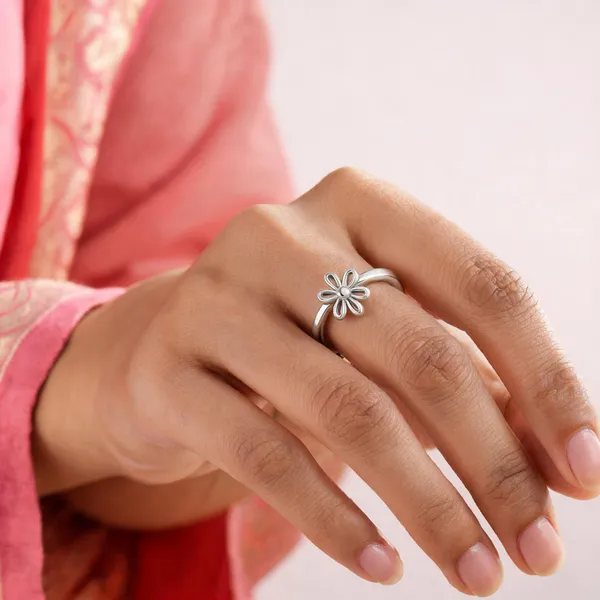 Silver_925_Daisy_Floral_Ring_For_Women