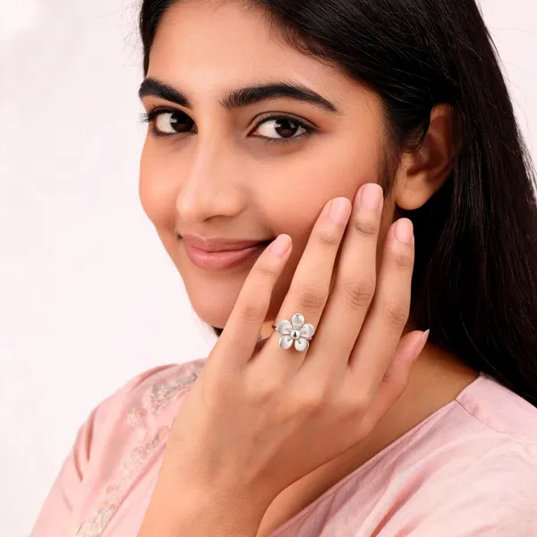 Silver_Tone_Five_Petal_Floral_Ring_For_Women