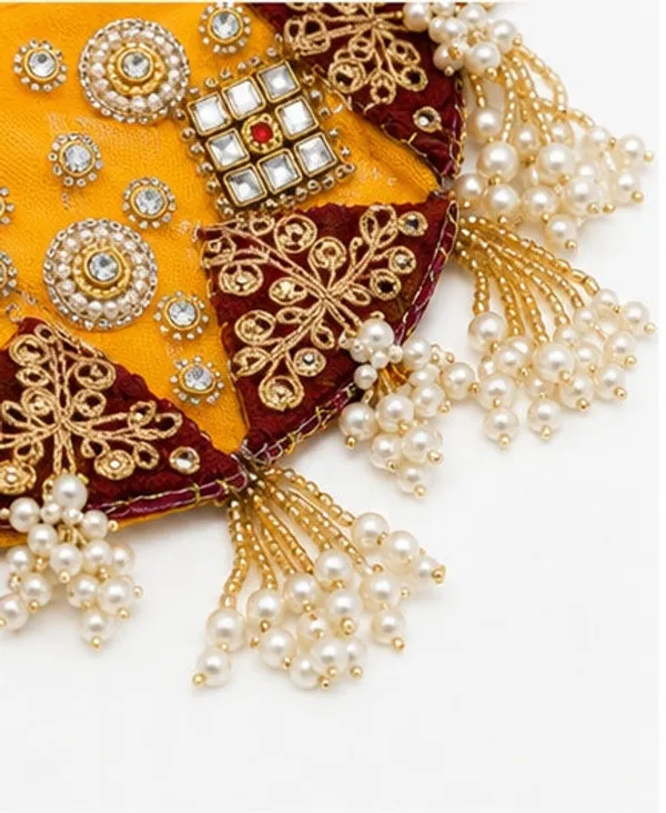 Bh_111_Kesariya_Shringar_Poshak