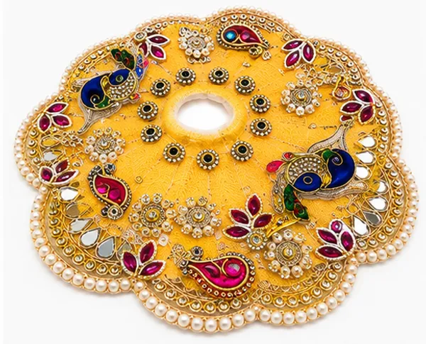 Bh_117_Mor_Pankh_Rajsi_Poshak