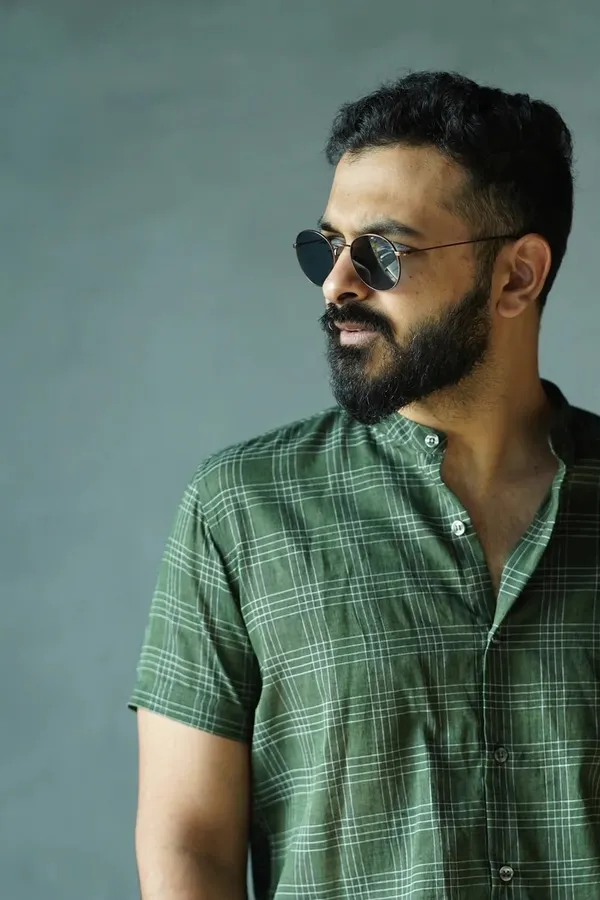 Green_Cotton_Relaxed_Fit_Mandarin_Collar_Shirt_For_Men