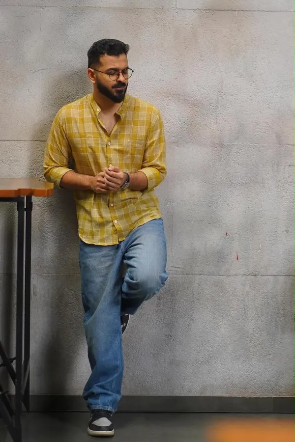 Yellow_Cotton_Relaxed_Fit_Checked_Casual_Shirt_For_Men
