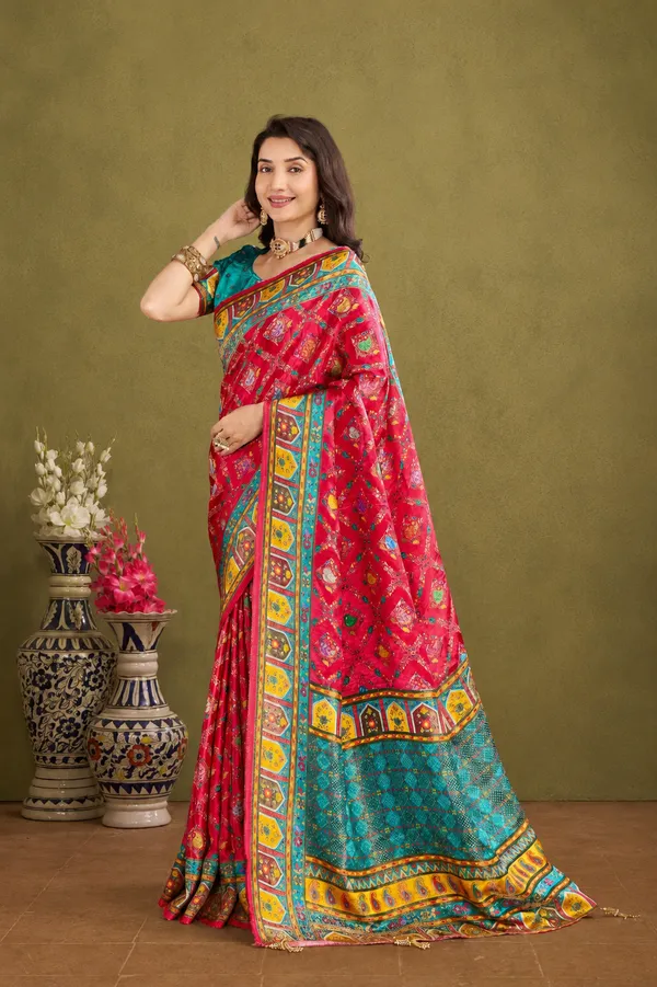 Fuchsia_Pink_Satin_Silk_Patola_Saree