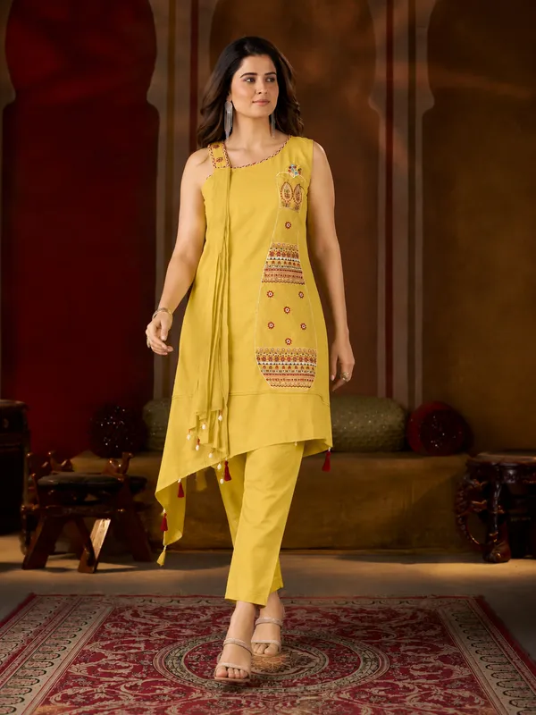 Yellow_Asymmetric_Pure_Cotton_Kutchi_Bharat_Kurta_Pant_Set