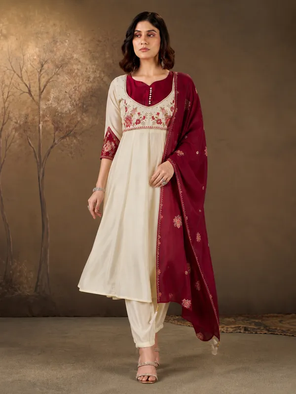 Cream_And_Maroon_Roman_Glass_Silk_Embroidered_Anarkali_Set_With_Dupatta